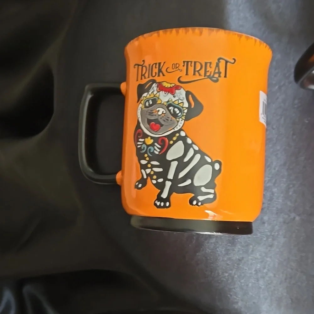 Cups - Picture 2 of 6